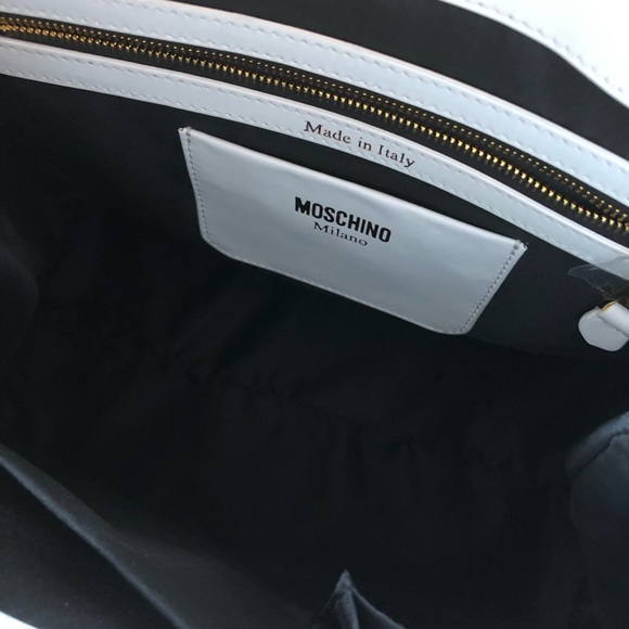 NWT Authentic Moschino Logo Leather Tote - Picture 3 of 8